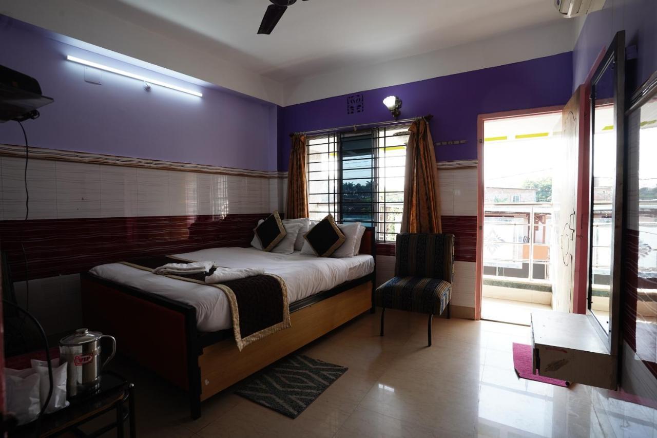 Tirupati Lodge Njp Siliguri Luaran gambar