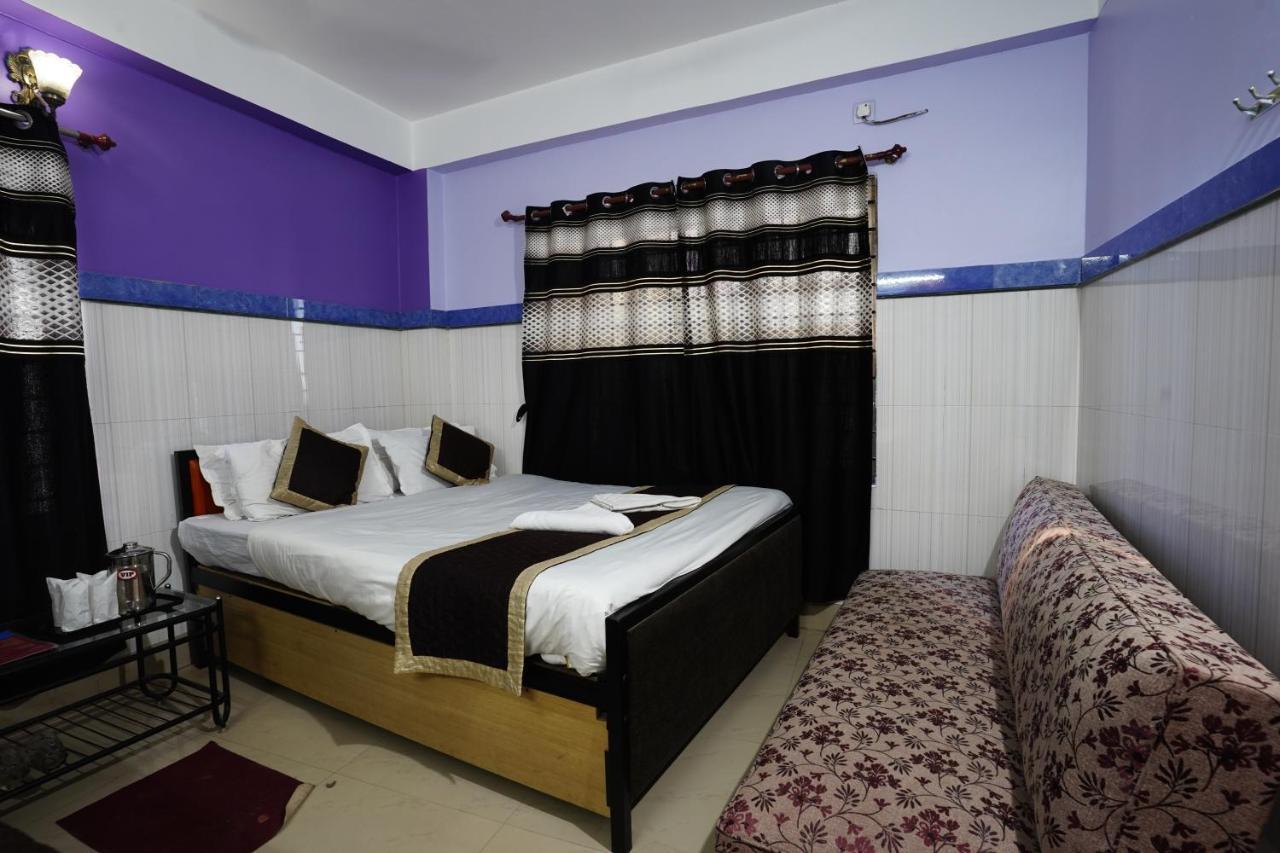 Tirupati Lodge Njp Siliguri Luaran gambar