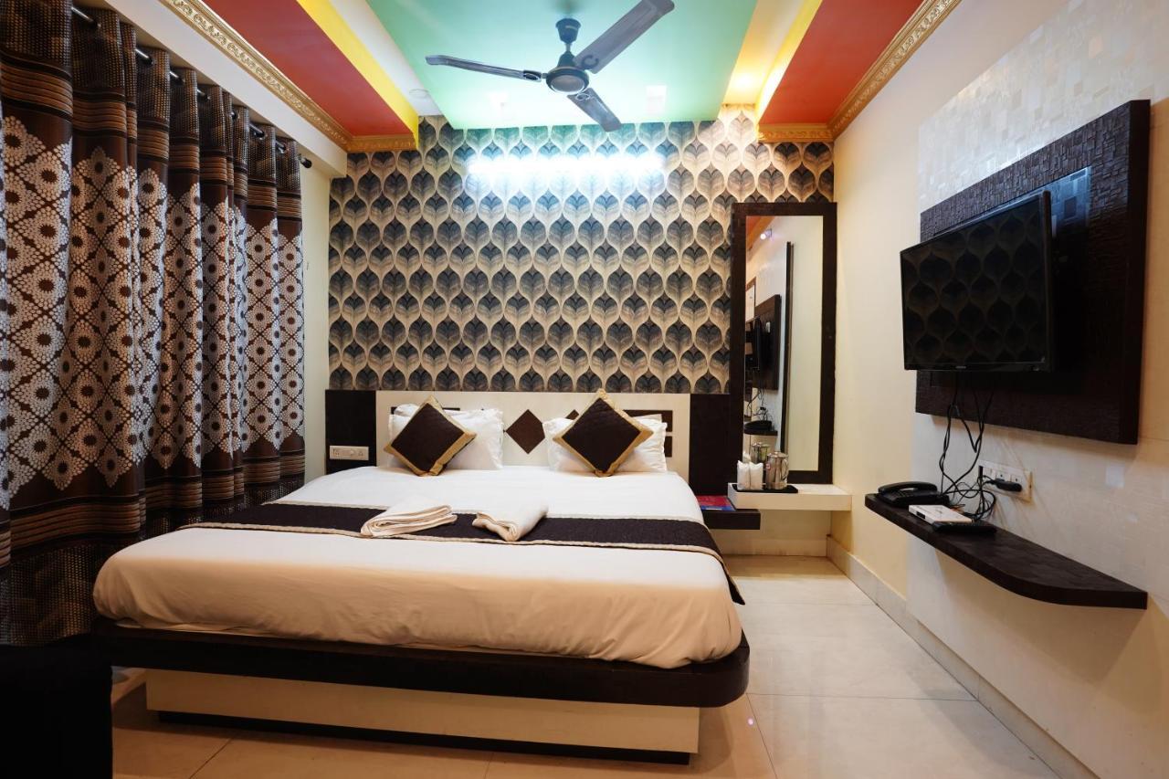 Tirupati Lodge Njp Siliguri Luaran gambar