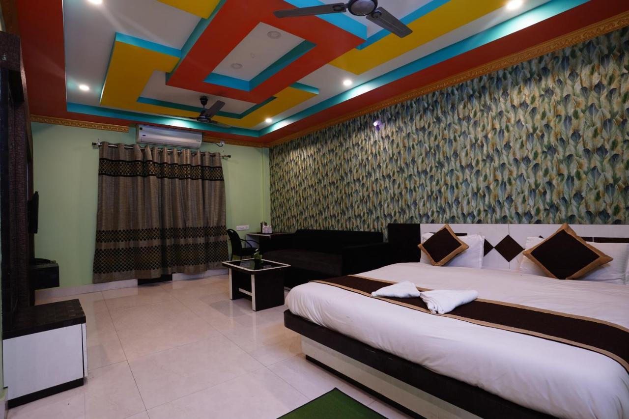 Tirupati Lodge Njp Siliguri Luaran gambar