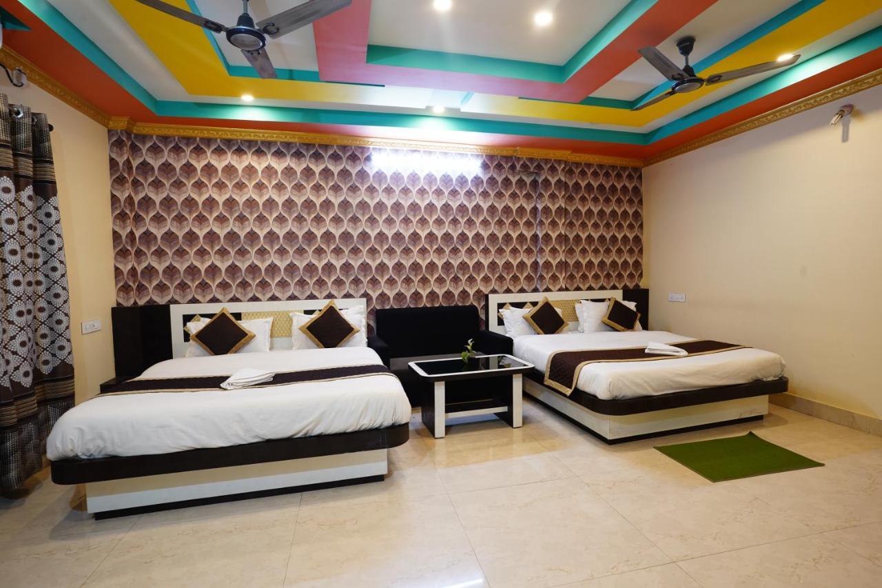 Tirupati Lodge Njp Siliguri Luaran gambar