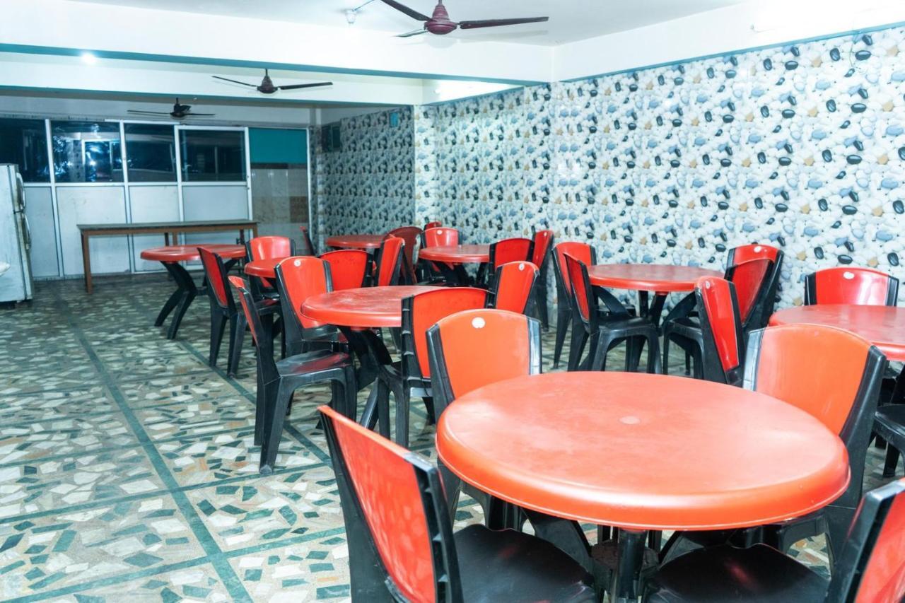 Tirupati Lodge Njp Siliguri Luaran gambar