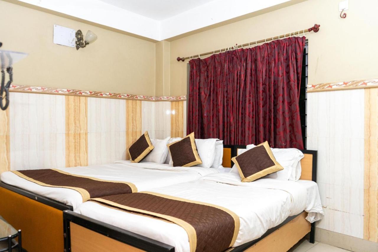 Tirupati Lodge Njp Siliguri Luaran gambar
